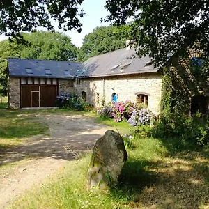 Les Longeres De Keridy Bed & Breakfast